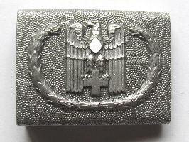 Aluminium DRK Koppelschloss (Deutsches Rotes Kreuz), KOPIE. Getragen von Einsatzersthelfern.