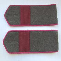 Field soviet shoulder boards for red army infantry Head-SERGEANT, Type 1943, COPY. Field shoulder boards should be worn without any stencils or emblems of the armed forces. Used until December 1955.