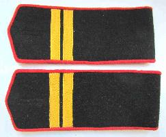 Everyday soviet shoulder boards for red army Artillery, Tank and Car troops Lance Sergeant (Ml.SERGEANT). Type 1943, COPY. Everyday shoulder boards were supposed to be worn with golden emblems designating the branch of service and stencils denoting a unit.