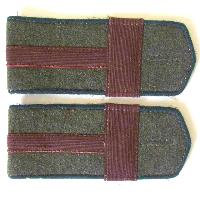 Field soviet shoulder boards for red army medic petty officer (STARSHINA). Type 1943, COPY. Everyday shoulder boards were supposed to be worn with golden emblems designating the branch of service and stencils denoting a unit. However, in everyday life this