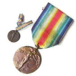 Siegesmedaille der Alliierten 1918 und Miniatur