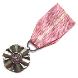 Medal for long marriage